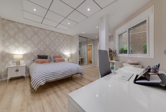 Wiederverkauf - Wohnung - Torrevieja - Playa del Cura