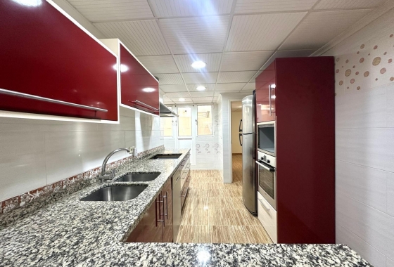 Herverkoop - Appartement / flat - Torrevieja - Playa del Cura