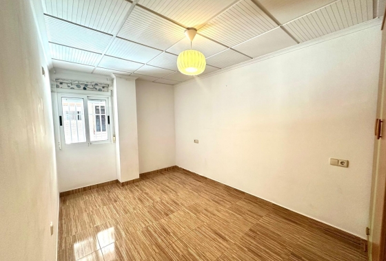 Herverkoop - Appartement / flat - Torrevieja - Playa del Cura