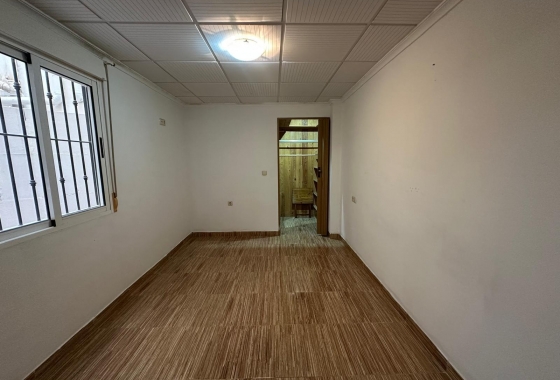 Herverkoop - Appartement / flat - Torrevieja - Playa del Cura