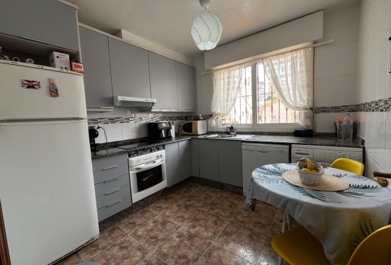 Herverkoop - Herenhuis - Torrevieja - La Florida