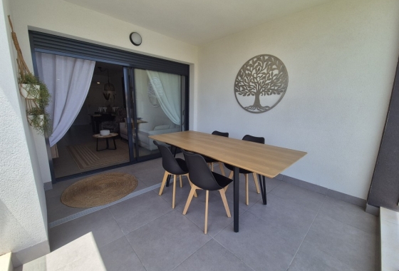 Wiederverkauf - Wohnung - Orihuela Costa - Inland