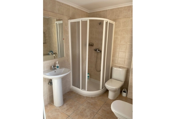 Wiederverkauf - Villa - Orihuela Costa - Villamartín-las Filipinas