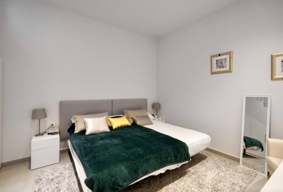 Herverkoop - Villa - Torrevieja - Aguas Nuevas 2