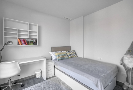 Herverkoop - Villa - Torrevieja - Aguas Nuevas 2