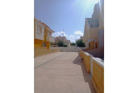 Resale - Townhouse - Pilar de la Horadada