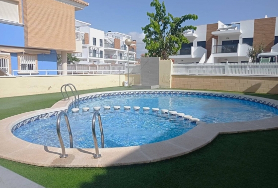 Resale - Townhouse - Pilar de la Horadada