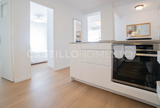 Wiederverkauf - Wohnung - Torrevieja - Centro