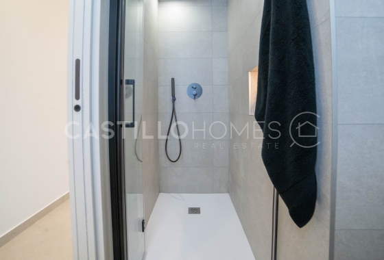 Wiederverkauf - Wohnung - Torrevieja - Playa del Acequión