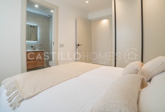 Wiederverkauf - Wohnung - Torrevieja - Playa del Acequión