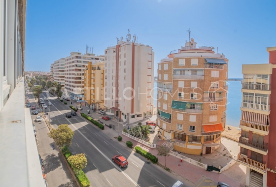 Wiederverkauf - Wohnung - Torrevieja - Playa del Acequión