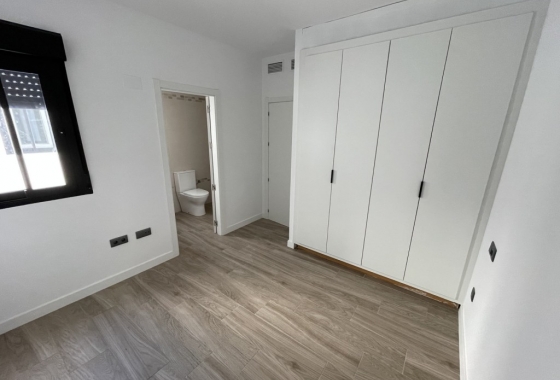 Herverkoop - Appartement / flat - Algorfa - Inland
