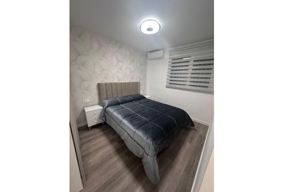 Wiederverkauf - Wohnung - Torrevieja - Estacion De Autobuses