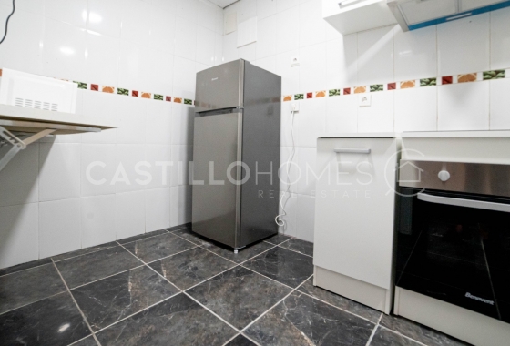 Wiederverkauf - Wohnung - Torrevieja - Centro