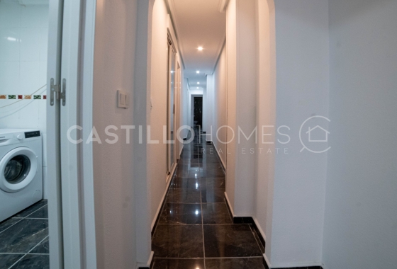 Wiederverkauf - Wohnung - Torrevieja - Centro