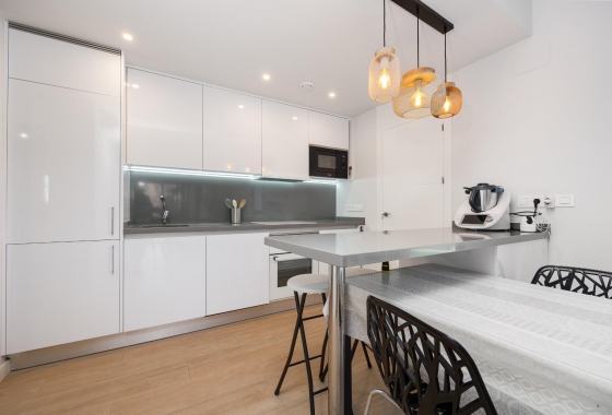 Wiederverkauf - Wohnung - Orihuela Costa - Villamartín-las Filipinas