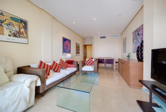 Wiederverkauf - Wohnung - Torrevieja - Paseo Maritimo