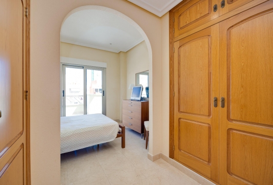 Wiederverkauf - Wohnung - Torrevieja - Paseo Maritimo