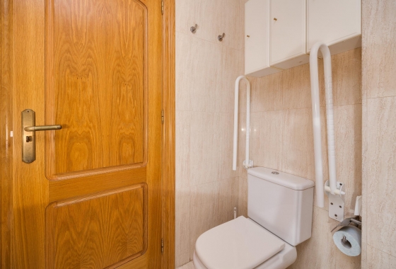 Wiederverkauf - Wohnung - Torrevieja - Paseo Maritimo