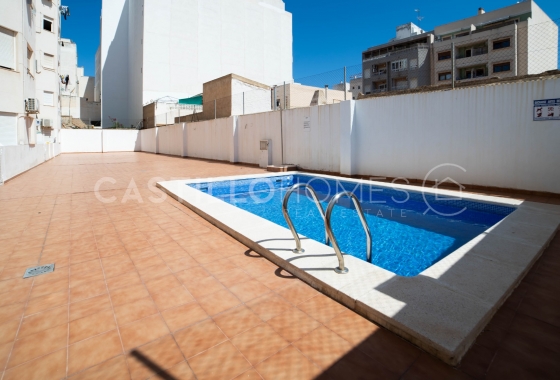 Herverkoop - Appartement / flat - Torrevieja - Centro