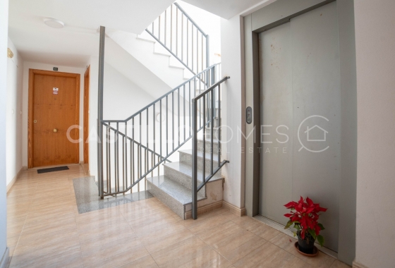 Herverkoop - Appartement / flat - Torrevieja - Centro