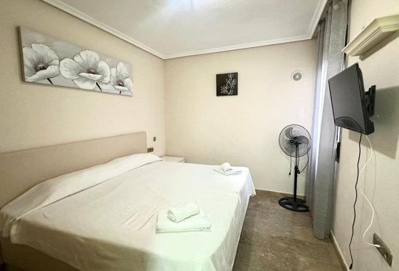 Resale - Apartment / flat - Torrevieja