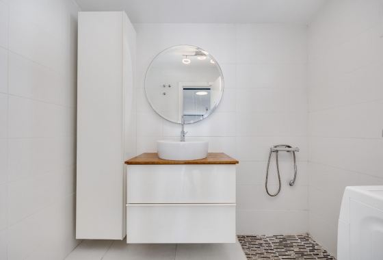 Wiederverkauf - Villa - Torrevieja - aguas nuevas