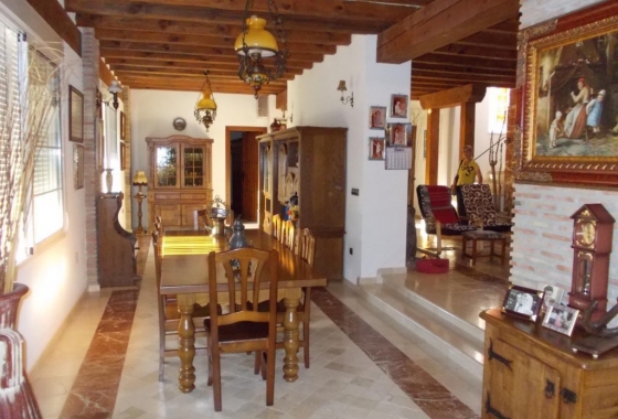 Herverkoop - Villa - Orihuela - Inland