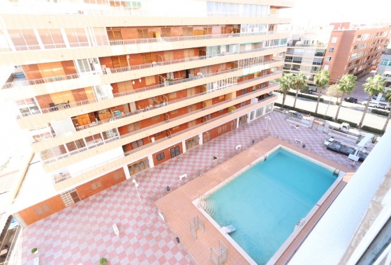 Herverkoop - Appartement / flat - Torrevieja - Costa Blanca