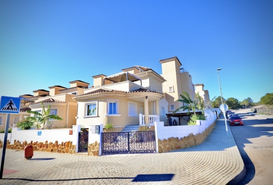 Resale - Villa - San Miguel de Salinas - Inland