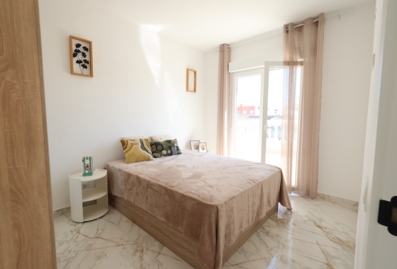 Herverkoop - Herenhuis - El Chaparral - Inland