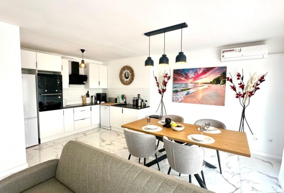 Herverkoop - Appartement / flat - Torrevieja - Punta Prima