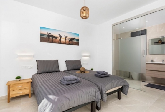 Herverkoop - Villa - San Miguel de Salinas - Inland