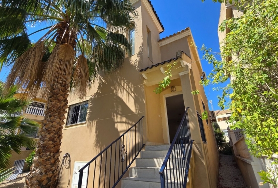 Wiederverkauf - Villa - Orihuela - Inland