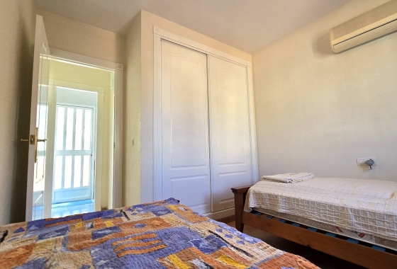 Wiederverkauf - Villa - Orihuela - Inland