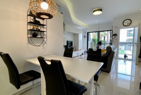 Wiederverkauf - Wohnung - Orihuela Costa - Costa Blanca