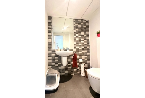 Herverkoop - Herenhuis - Torrevieja - aguas nuevas