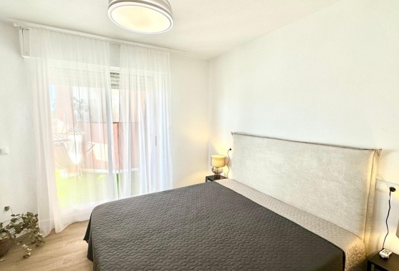 Wiederverkauf - Wohnung - Torrevieja - Centro