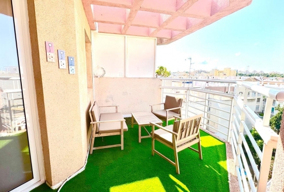 Wiederverkauf - Wohnung - Torrevieja - Centro