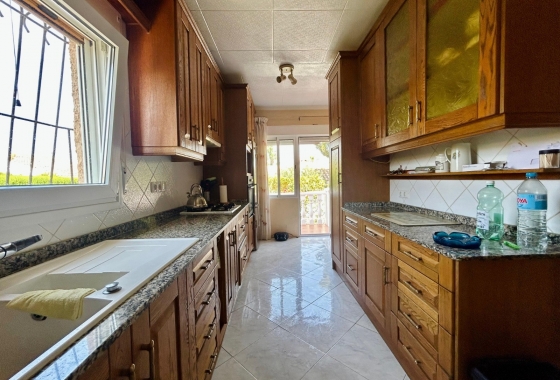 Herverkoop - Villa - El Chaparral - Inland