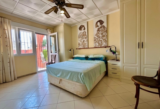 Herverkoop - Villa - El Chaparral - Inland