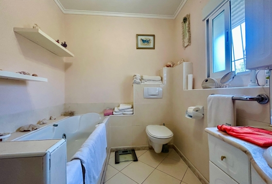 Herverkoop - Villa - El Chaparral - Inland