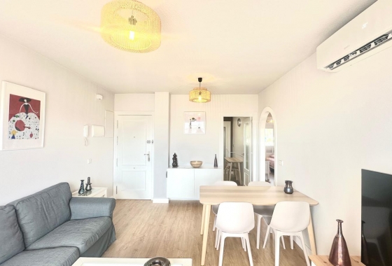 Перепродажа - Квартира - Orihuela Costa - Campoamor