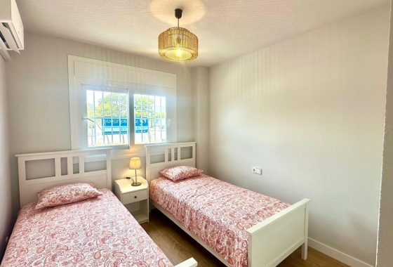 Перепродажа - Квартира - Orihuela Costa - Campoamor