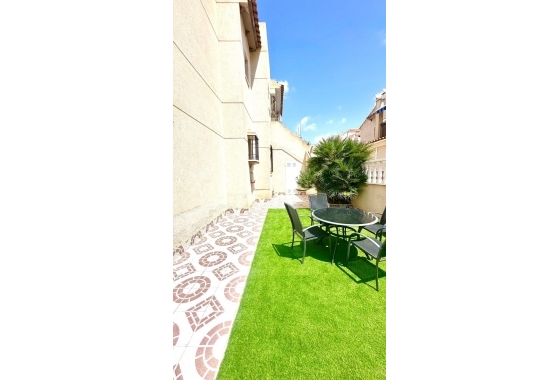 Herverkoop - Appartement / flat - Orihuela Costa - Playa Flamenca