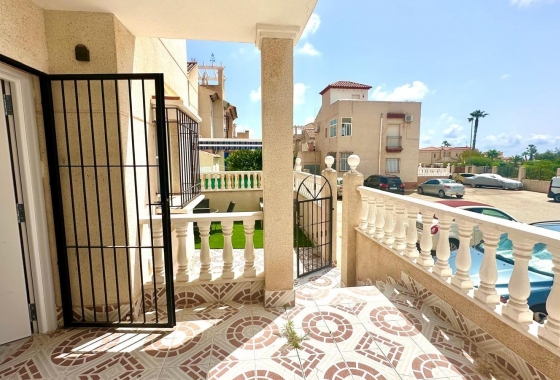 Herverkoop - Appartement / flat - Orihuela Costa - Playa Flamenca