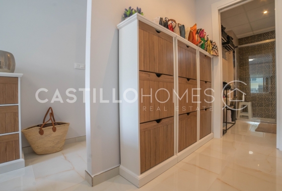 Resale - Apartment / flat - Orihuela Costa - Playa Flamenca