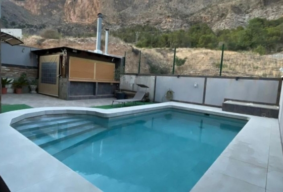 Resale - Villa - Redován - Inland