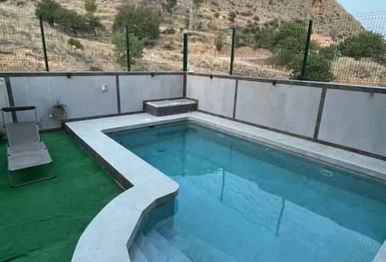 Resale - Villa - Redován - Inland