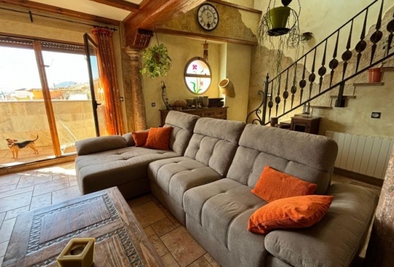 Resale - Villa - Redován - Inland